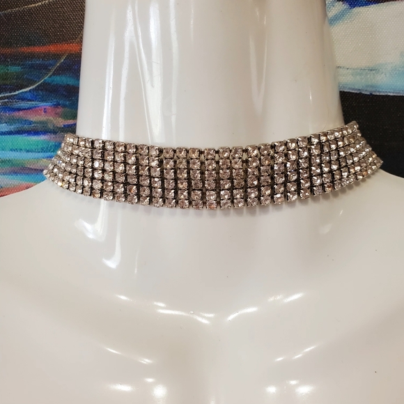 Jewelry - Stunning Vtg Rhinestone 6 Row Silver Tone  Choker Necklace